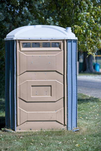 Best Porta potty delivery and setup  in Worthington, MN